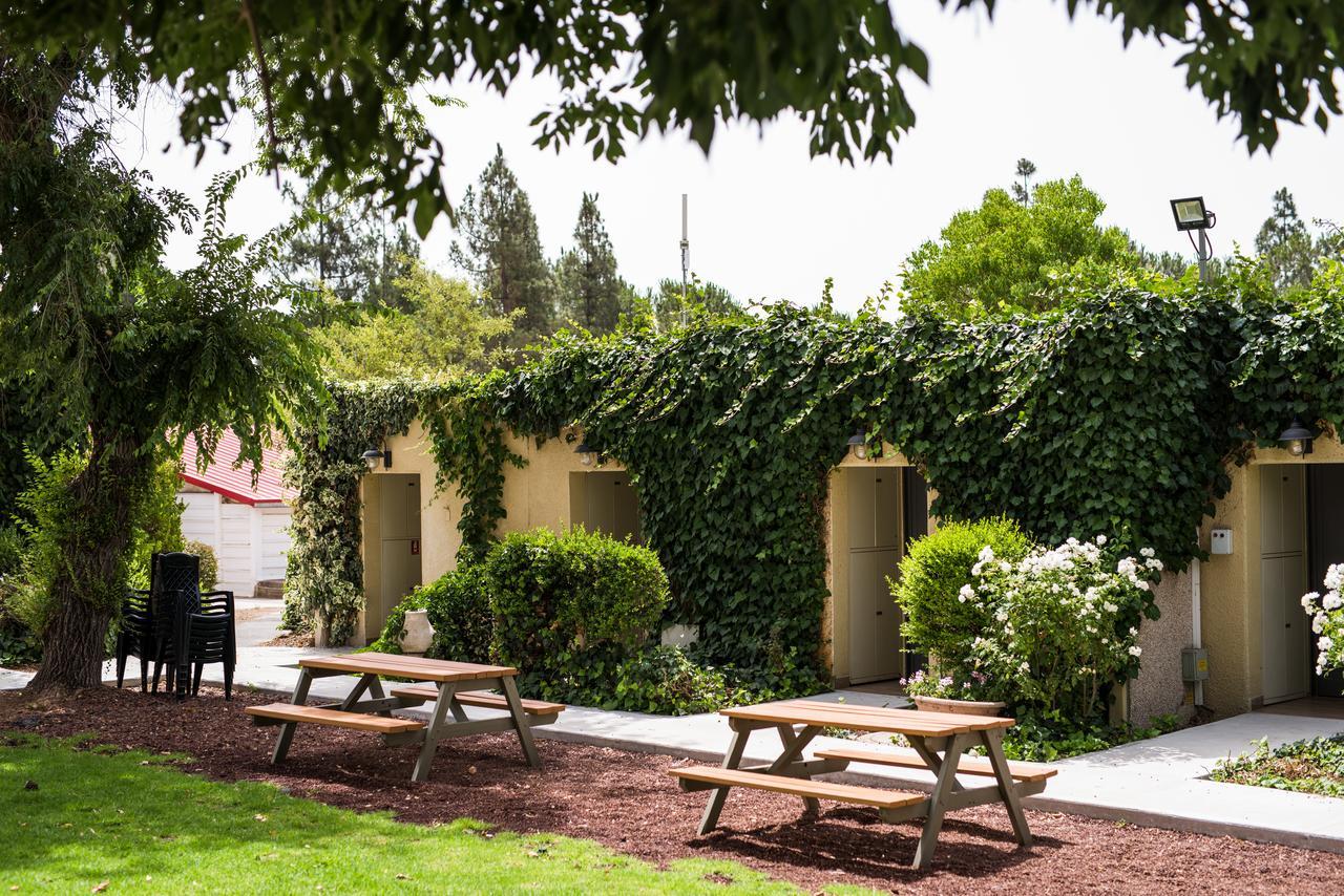 Kibbutz Ortal Tourism Hotel Buitenkant foto